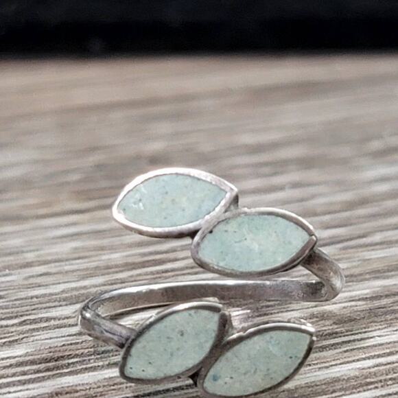 Sterling Silver Signed LP Turquoise Ring Adjustable Leaf Inlay Ring Size 7 - Picture 6 of 7